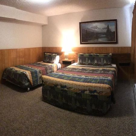 Boulder Lodge Джун-Лейк Екстер'єр фото